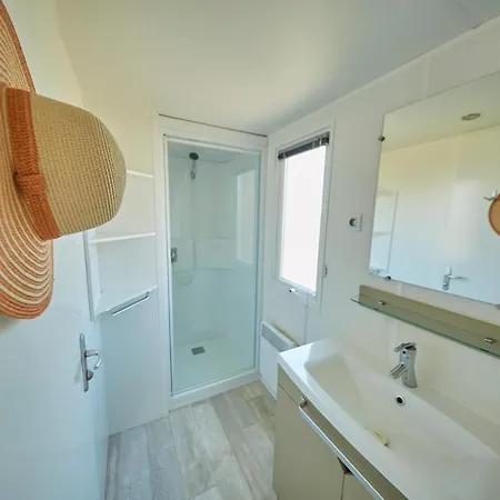 Vacanceselect Mobil Homes - Camping Enmar *